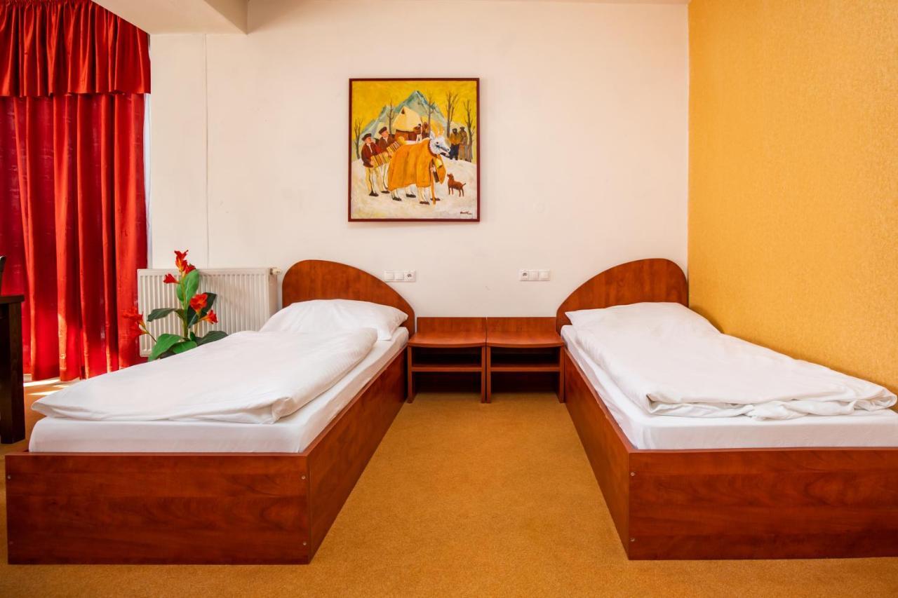 Hotel Boss Žilina Extérieur photo