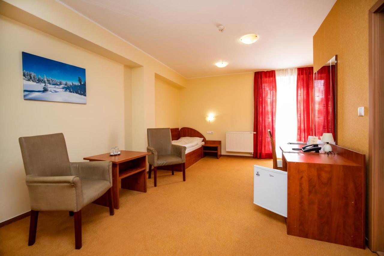 Hotel Boss Žilina Extérieur photo